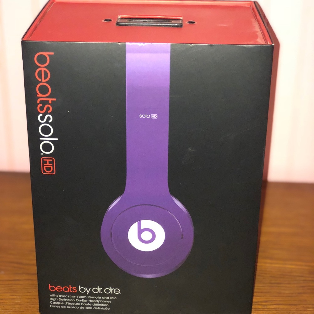 Beats Solo HD by Dr. Dre